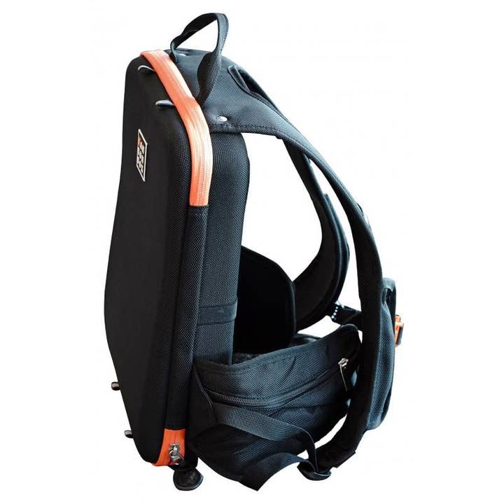 IAMRUNBOX Zaino Lite arancione resistente all'acqua con chiusura roll top per la vendita all'ingrosso da parte di XTKare LLC