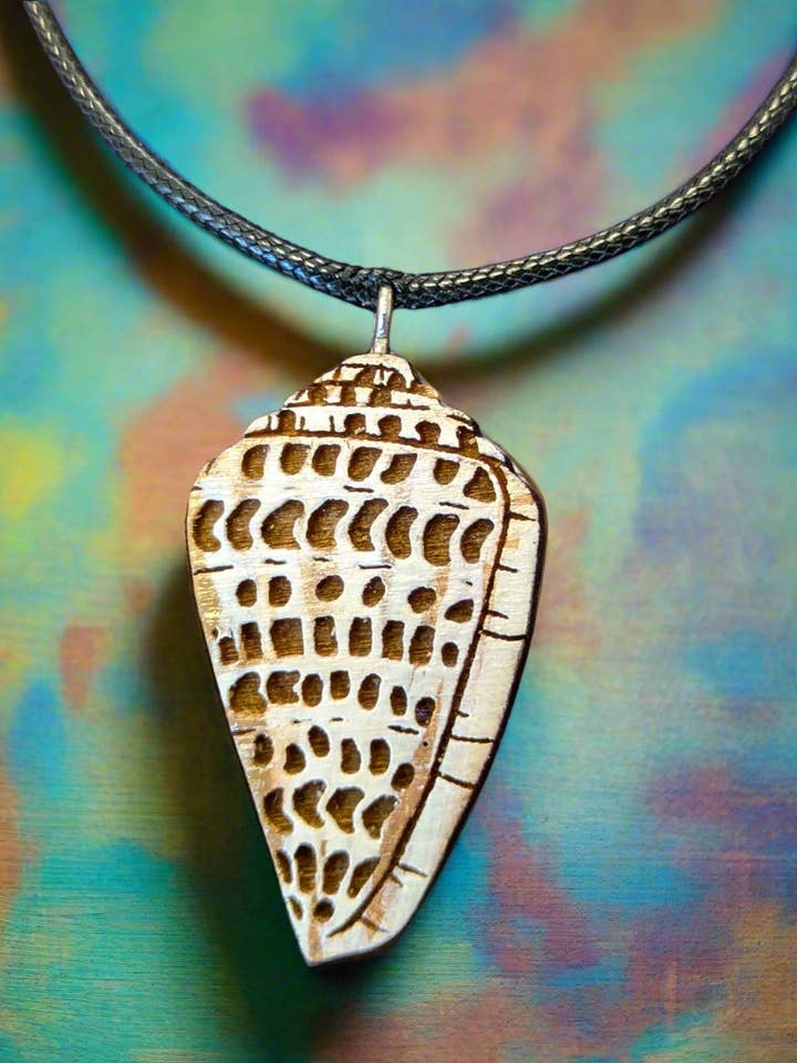 Hand-Painted Cone Shell Necklace for wholesale by VibeHigh
