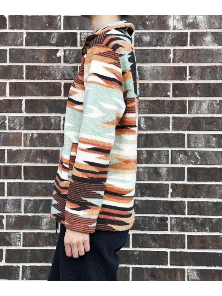 DESHENG ENTERPRISE - Wholesale Sweatshirt - Women's - WESTERN TRIBAL SHERPA PULLOVER TOP BLOUSE 1