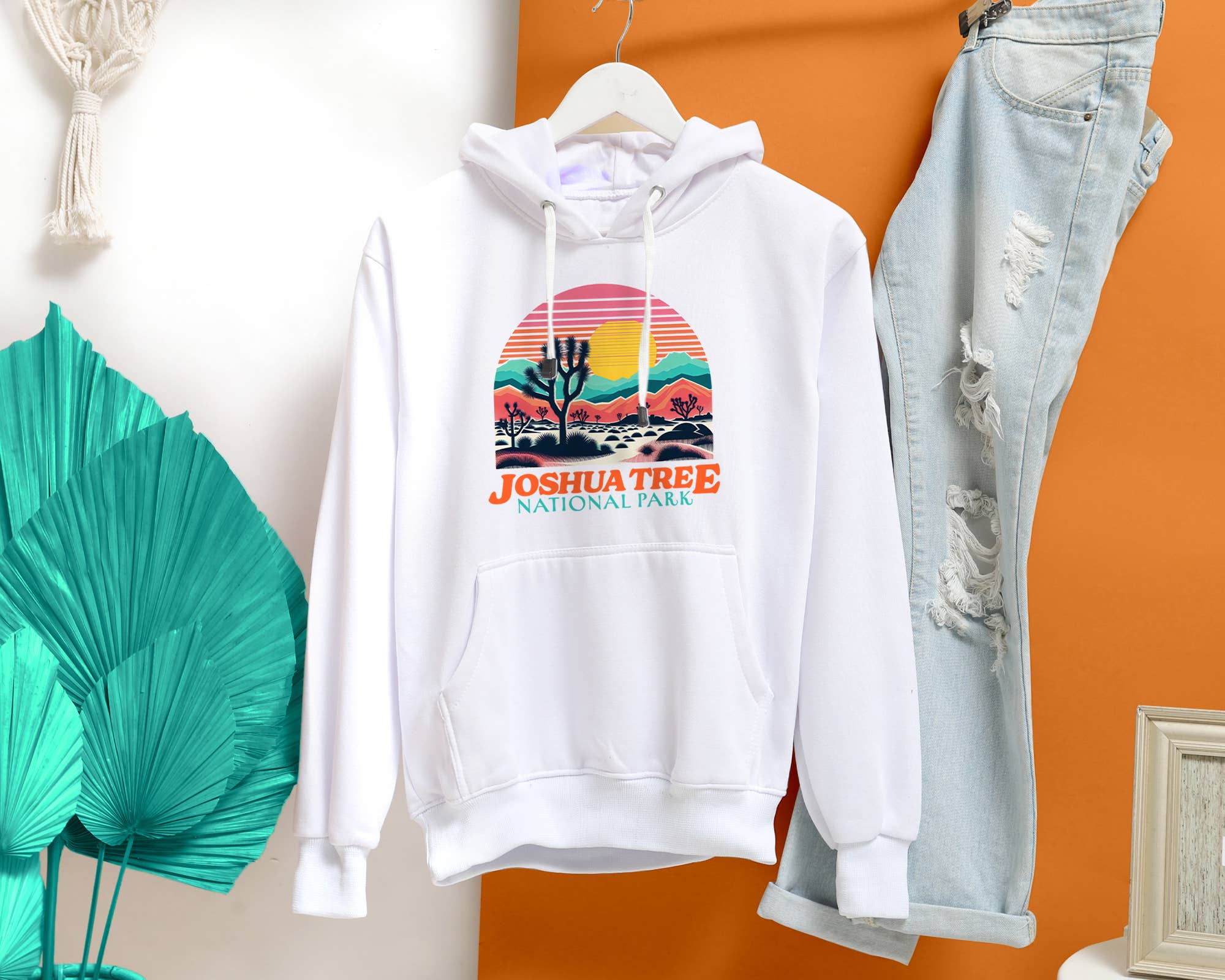 Vivtrek - Wholesale Hoodie - Unisex - Vintage Joshua Tree US National Park Retro Sunset Hoodies5