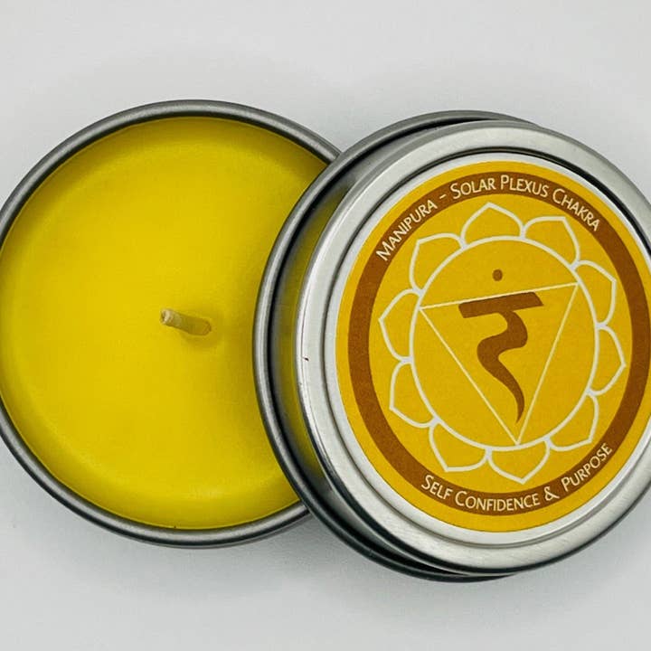 Tercer Chakra – Amarillo – Plexo Solar – Manipura Disponible en tamaños de 1 oz (4,95 $) y 4 oz (8,95 $) para venta al por mayor de Zensual Candles- Good Karma Candles