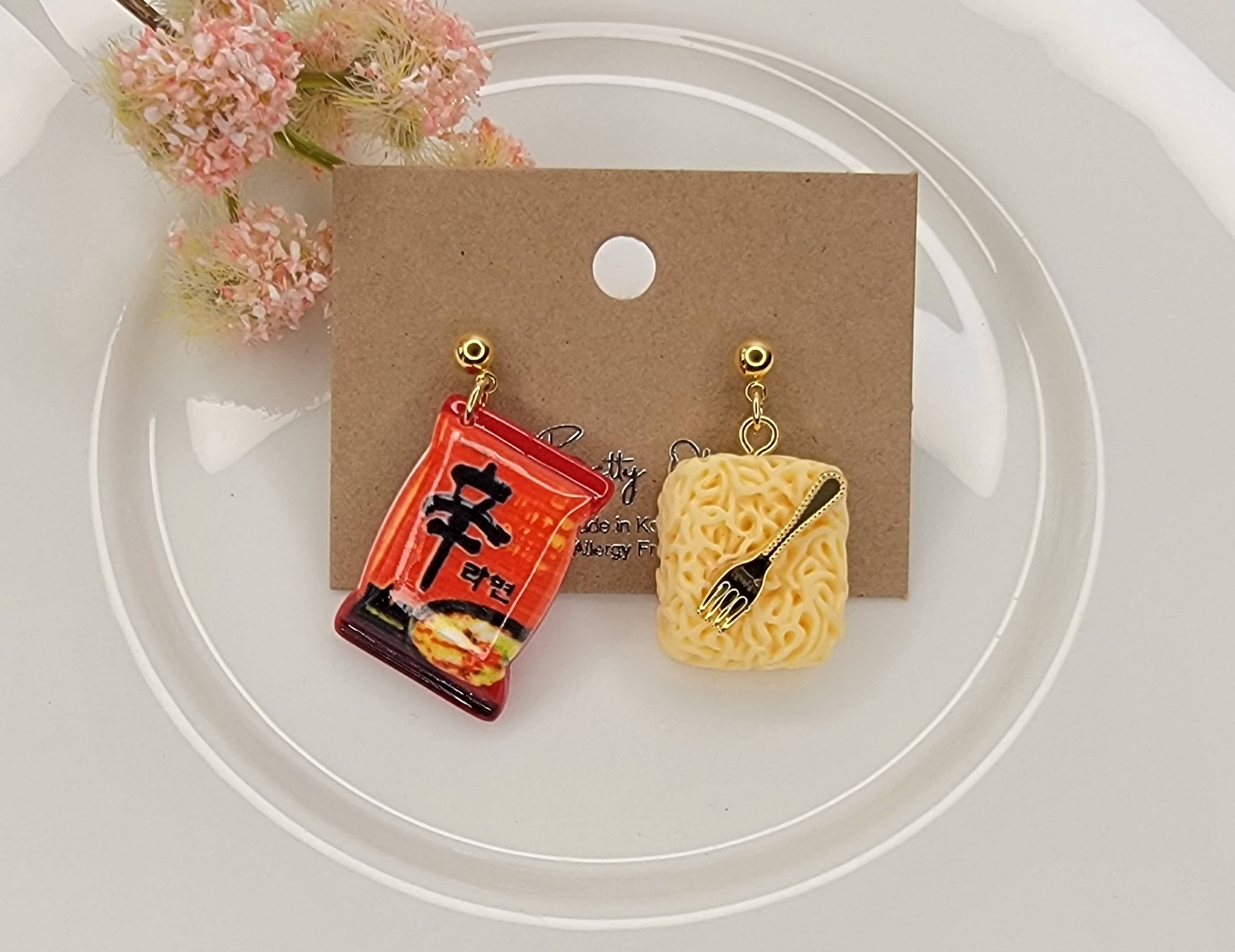 BETTYOH INC - Vente Boucles d'oreilles pendantes - BOUCLES D'OREILLES PENDANTES ASYMÉTRIQUES RAMEN.3