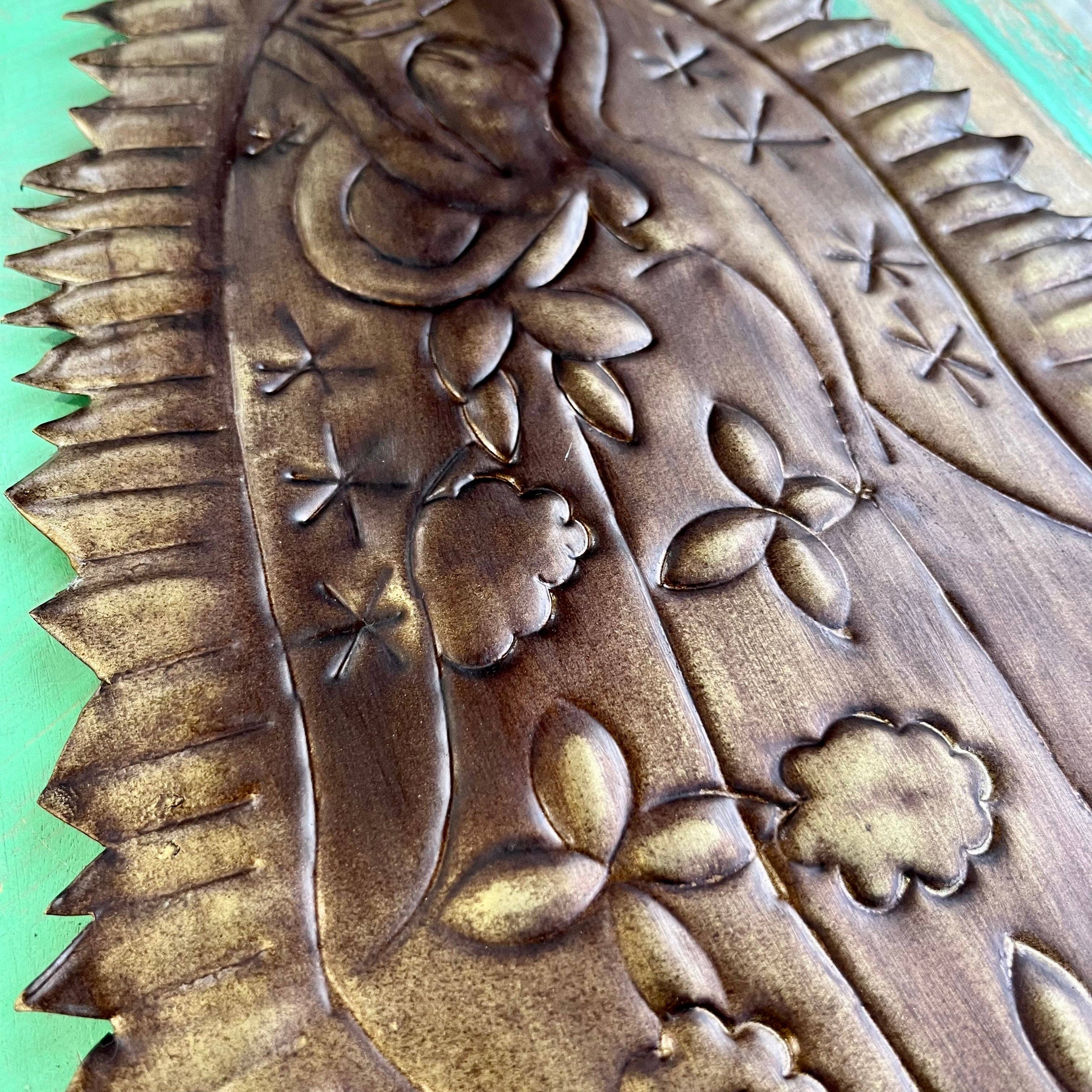 Love and Honor Jesus LLC - Wholesale Wall Accent - Big OLG Tin Wall Hanging2