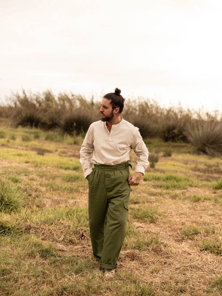 Tikkende Overhemd Rabarber Kraagloze Opa Blouse voor wholesale door Wolf Clothing Collective Ltd