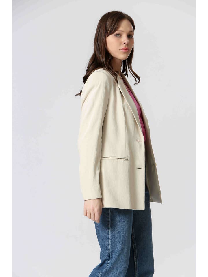 Creame T25151027 - Ladies Classic Linen Blazer for wholesale on Faire3