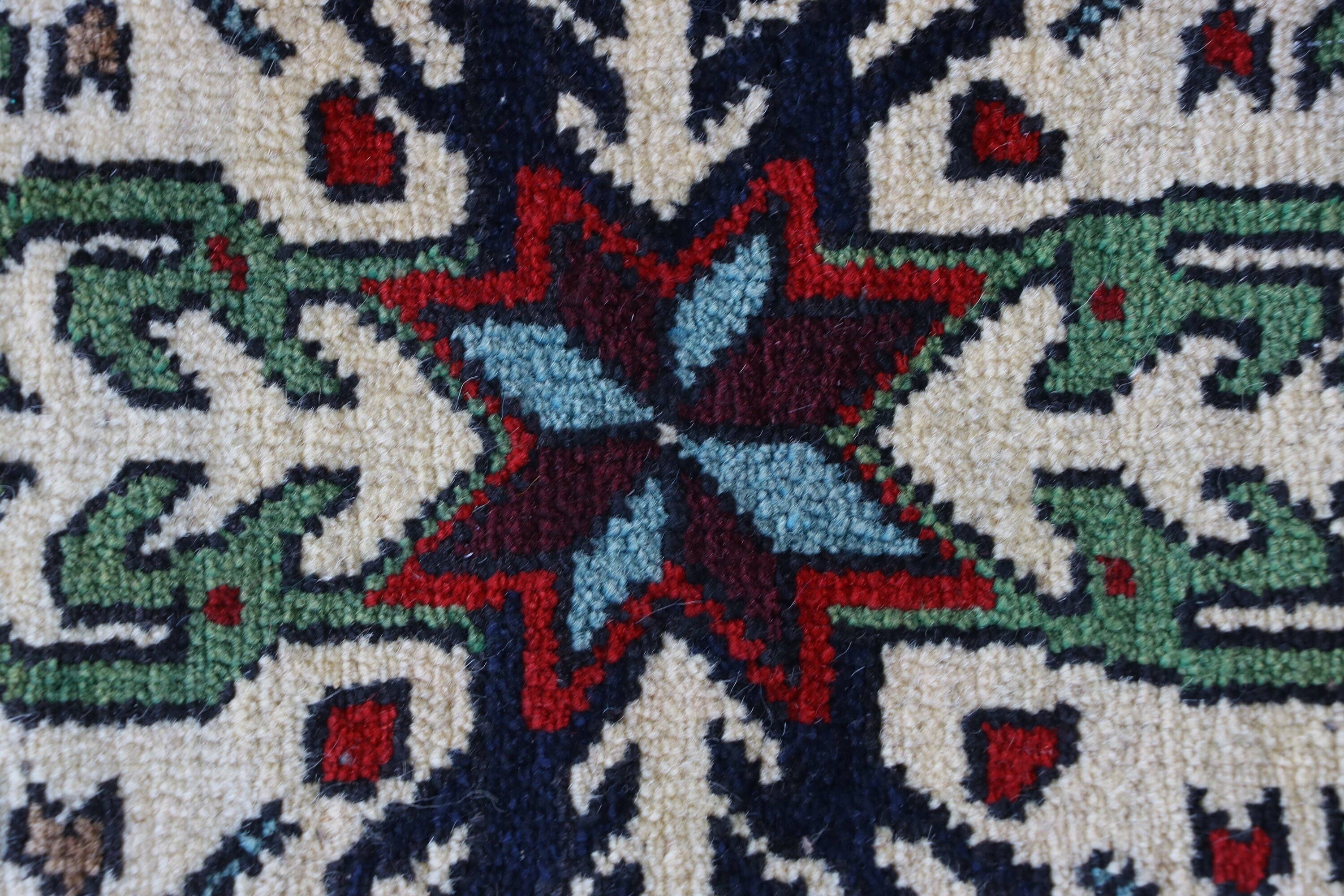 The Loom Wholesale – Großhandel Teppichvorleger – Kleine türkische Vintage-Anatolische Teppiche 0,52x0,98 m6