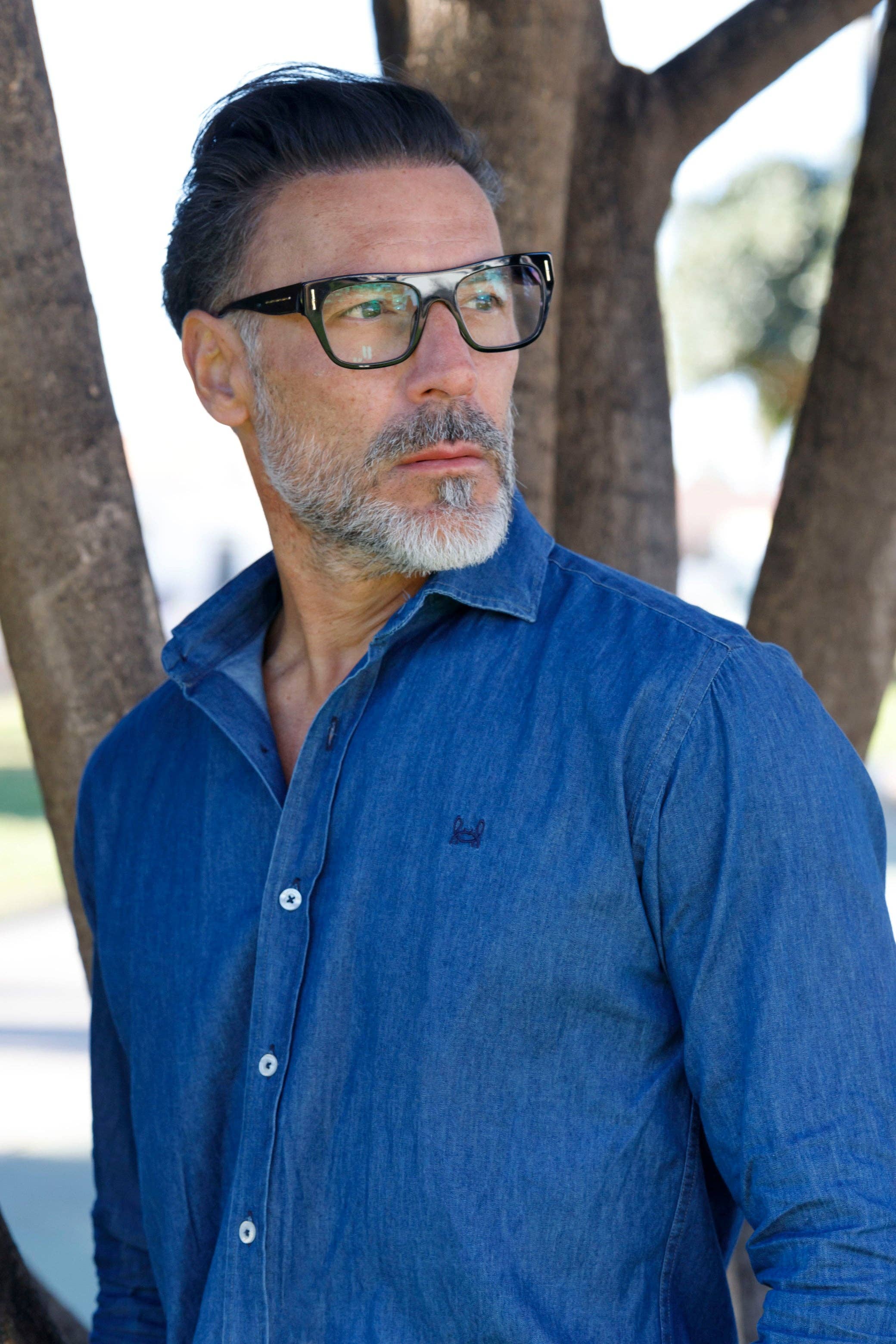 Custi Mikelo: Men's Clothing & Christmas Gifts - Vendita all'ingrosso Camicia button down - Uomo - Camicia sportiva in denim blu scuro1