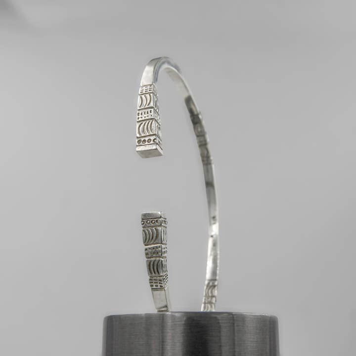 HERY - quadrato - bracciale in argento 925 per la vendita all'ingrosso da parte di Unchained Paris