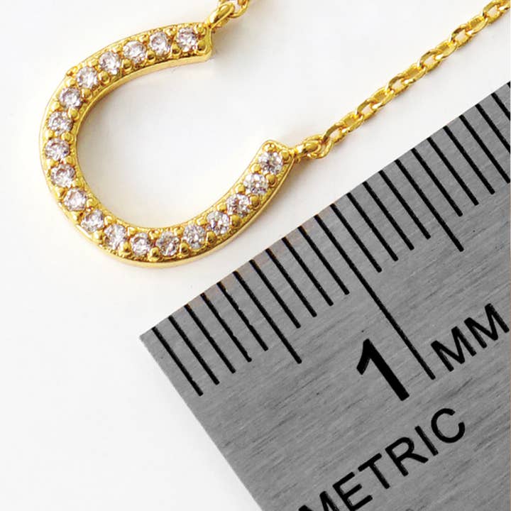 Fashion City – wholesale Hänge-/berlockhalsband – CZ guld-doppade hästsko halsband