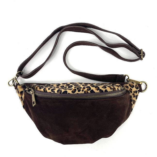 MILANO AMOUR – wholesale Midjeväska - Dam – Midjeväska Basiko i mocka med pony-mönster4