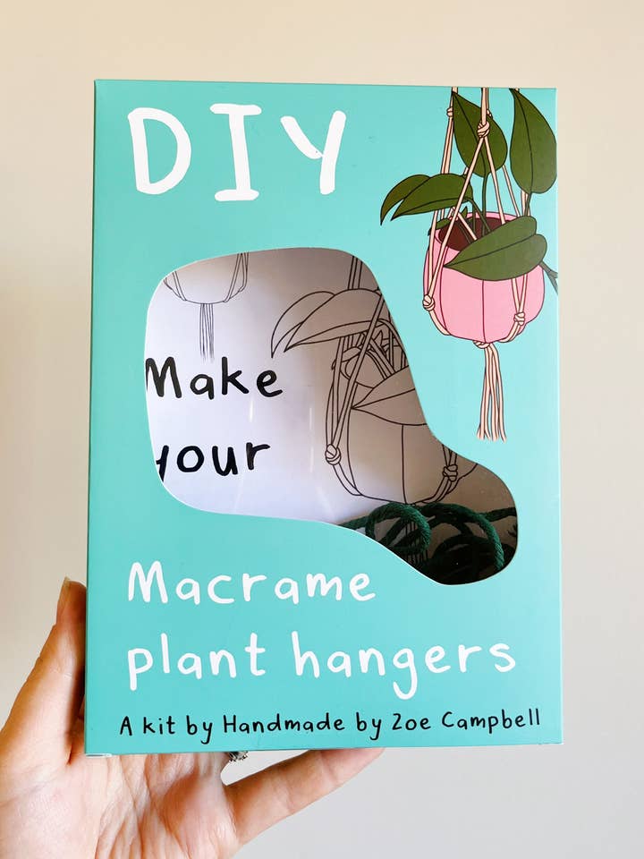 DIY Makramee-Pflanzen-Aufhänger-Kit für den Großhandel von Handmade by Zoe Campbell