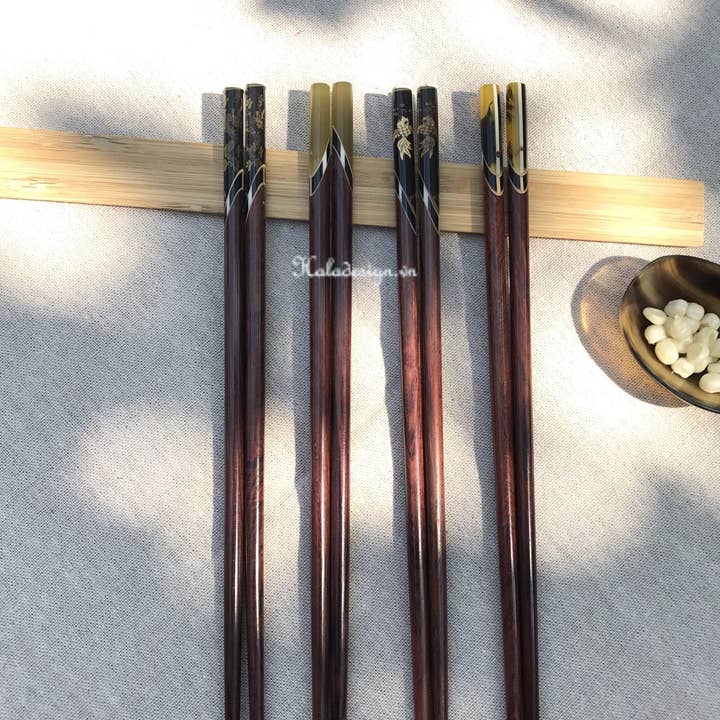 Hala Design - Wholesale Chopsticks - Assorted Personalized Japanese Rosewood Chopstick3
