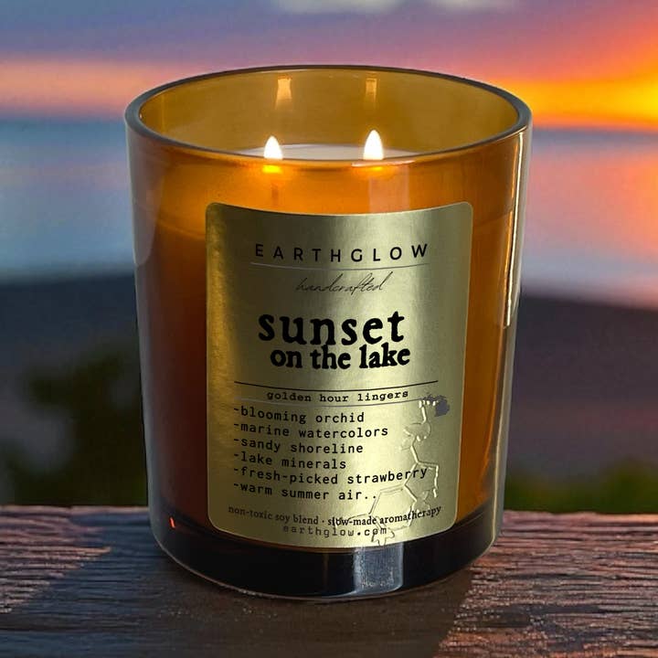 Sunset on the Lake | 11 oz Luxury Soy Blend Candle for wholesale by Earthglow