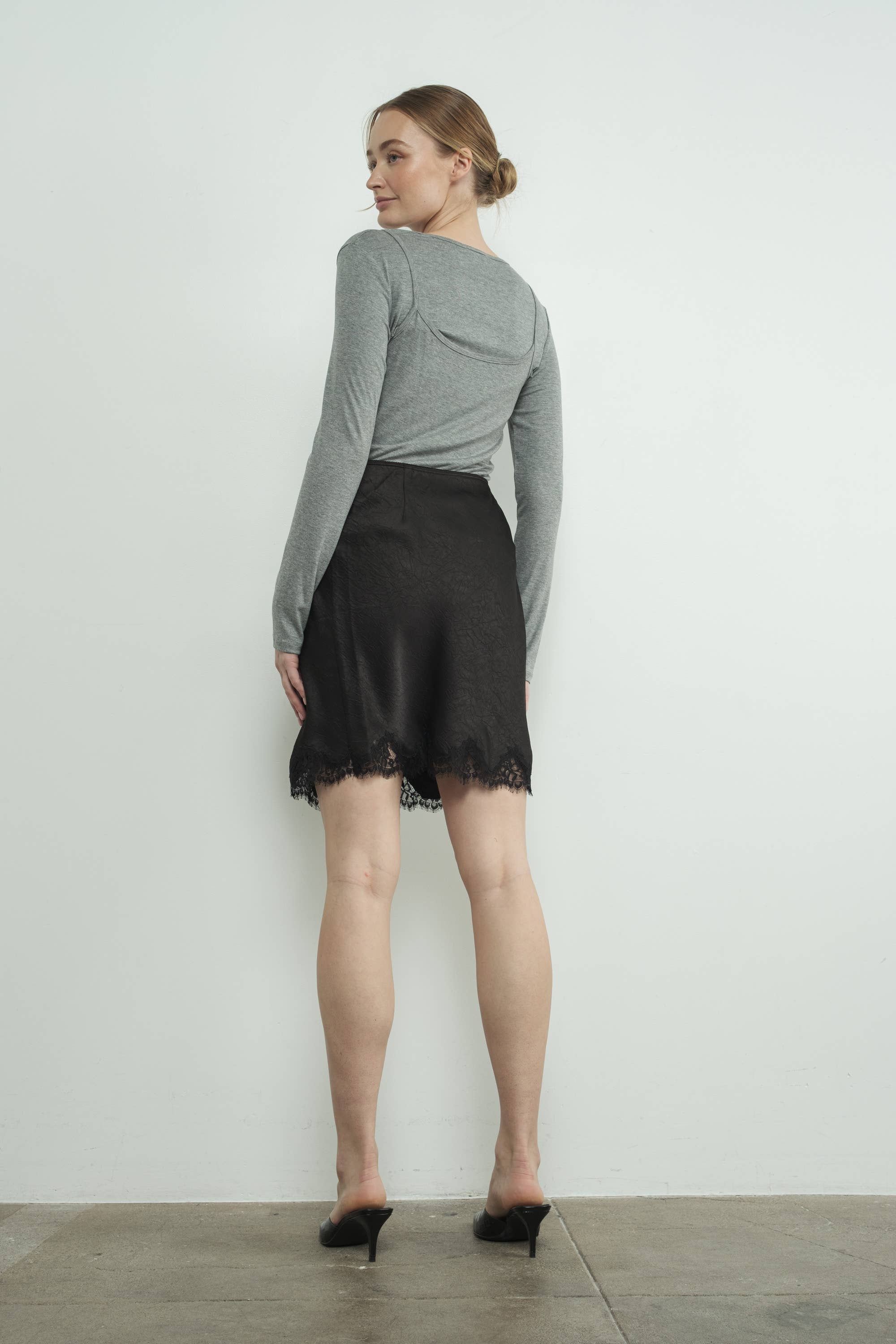 Aaron & Amber - Wholesale T-Shirt - Women's - MAT3127 TWO FER TANK LONG SLEEVE TOP14