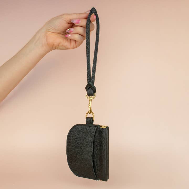 Cold Gold - Wholesale Card Holder - Women's - Chic Leather Card Wallet, Minimalist Cardholder in Black3