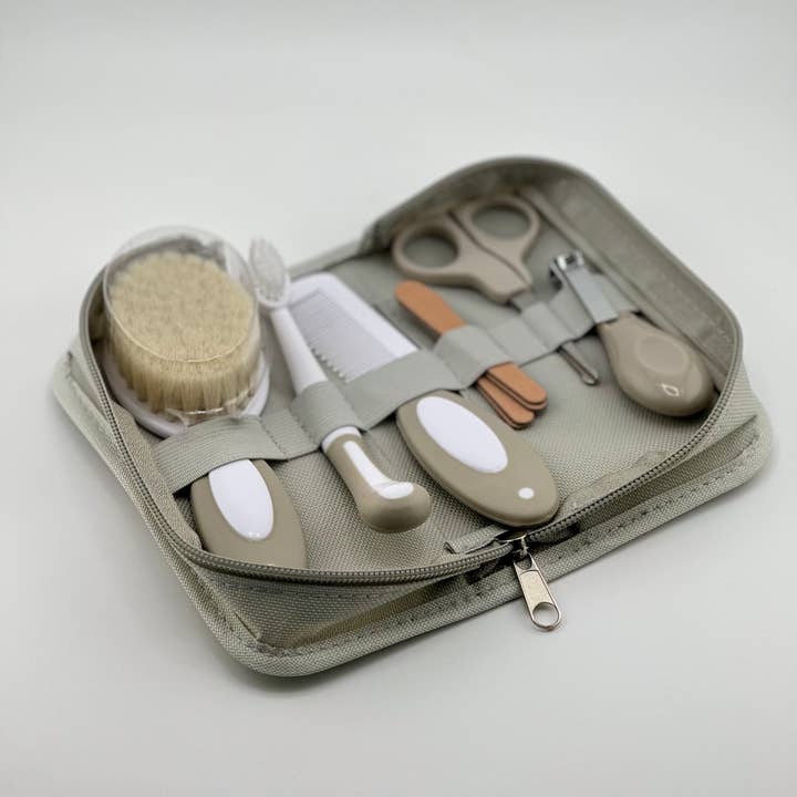 Nenina & Co – wholesale Necessär - Dam – Nenina & Co Hygienset för baby med toalettväska6