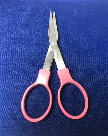 MAYA Cosmetics - Vente Présentoirs de commerçant - Beauté et bien-être - Ciseaux pliants (présentoir de 18)11