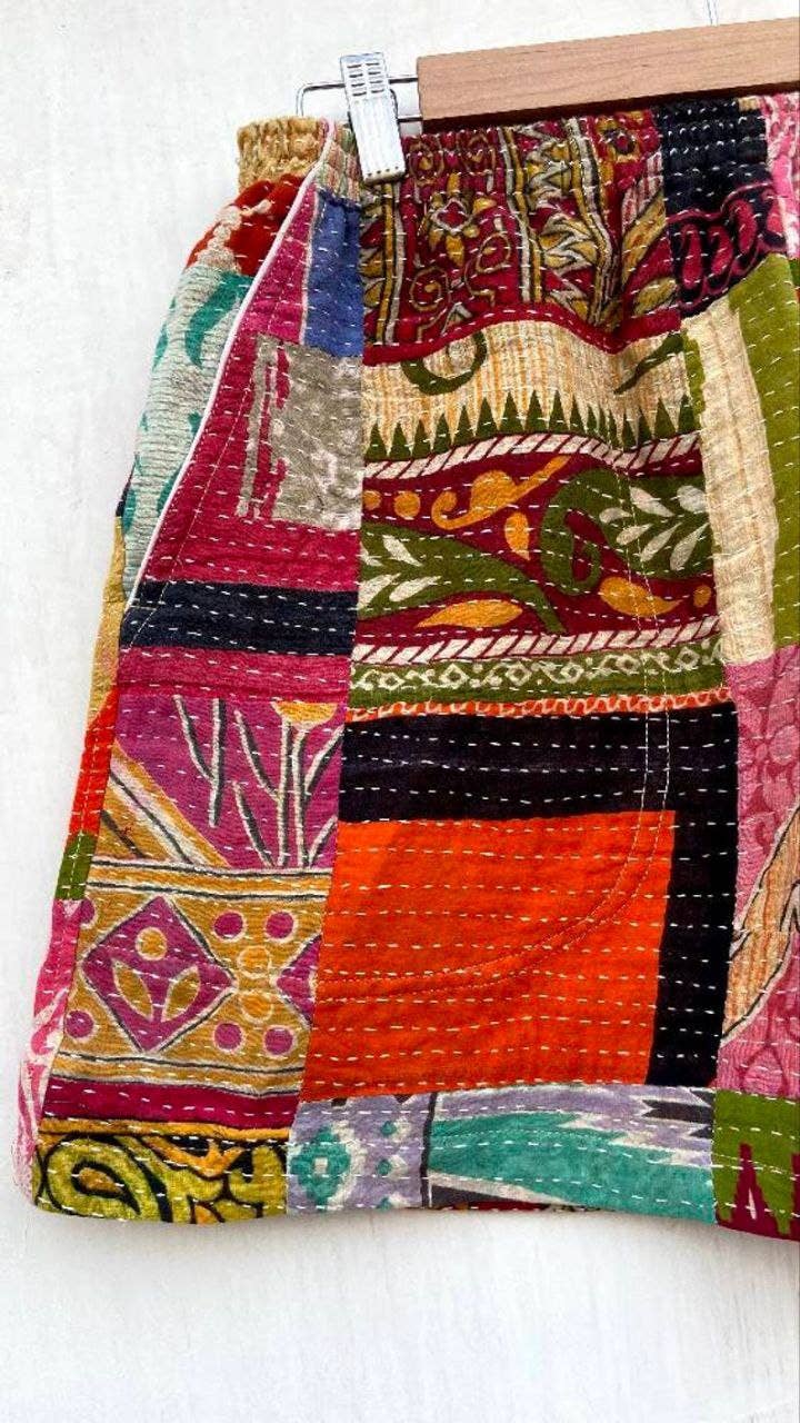 bhavnas boutique - Vendita all'ingrosso Pantaloncini - Donna - Pantaloni Kantha vintage fatti a mano in puro cotone con patchwork4