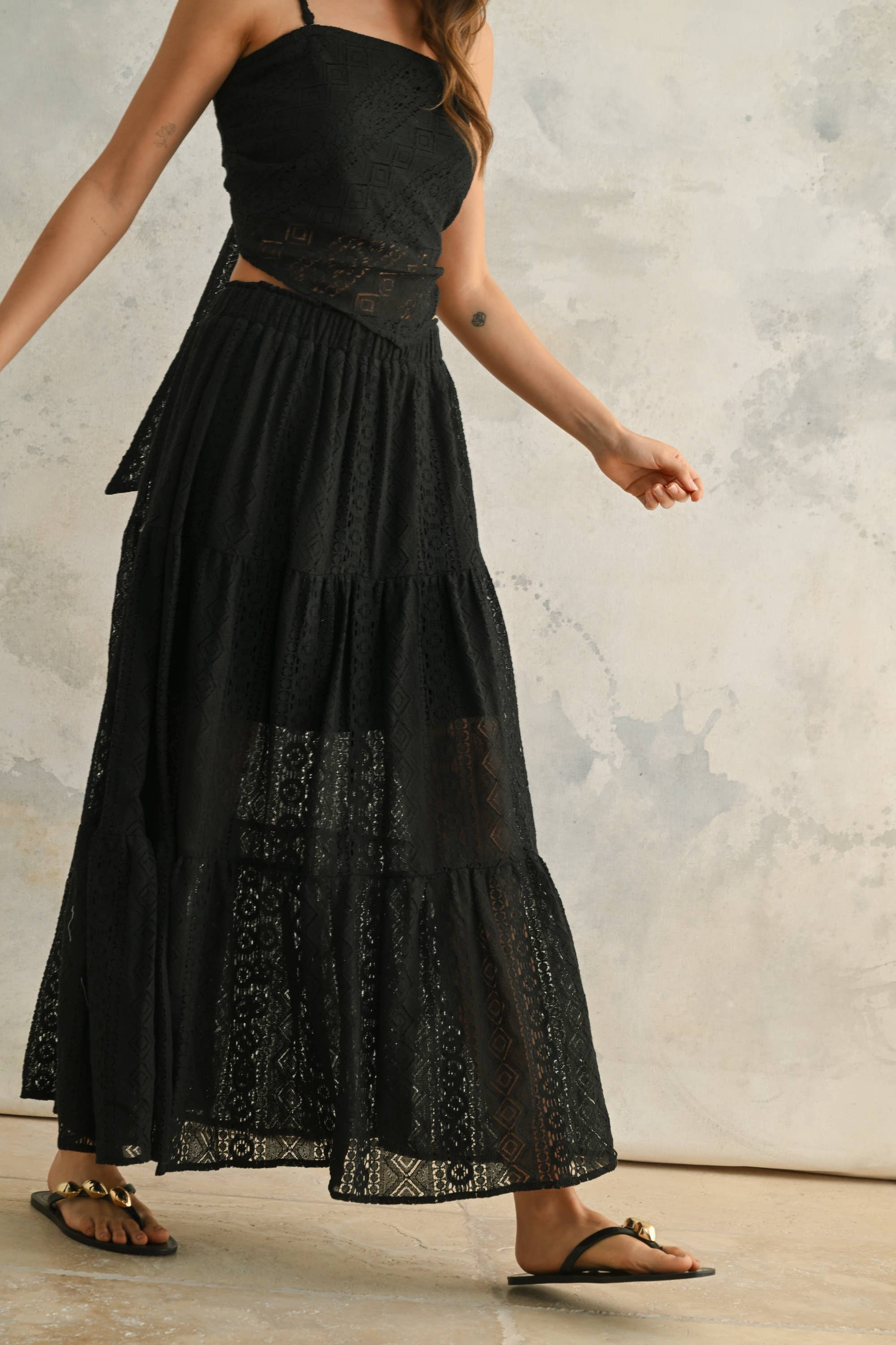 Black S5589ST   CROCHET LACE TIERED SKIRT for wholesale on Faire1