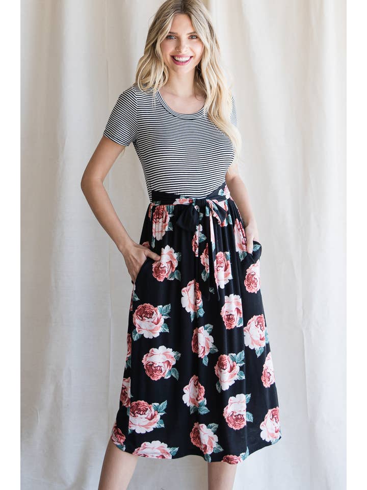 7th Ray - Wholesale Dress - Women's - Floral Waist Tie Short Sleeve A-Line Midi Dress D419910