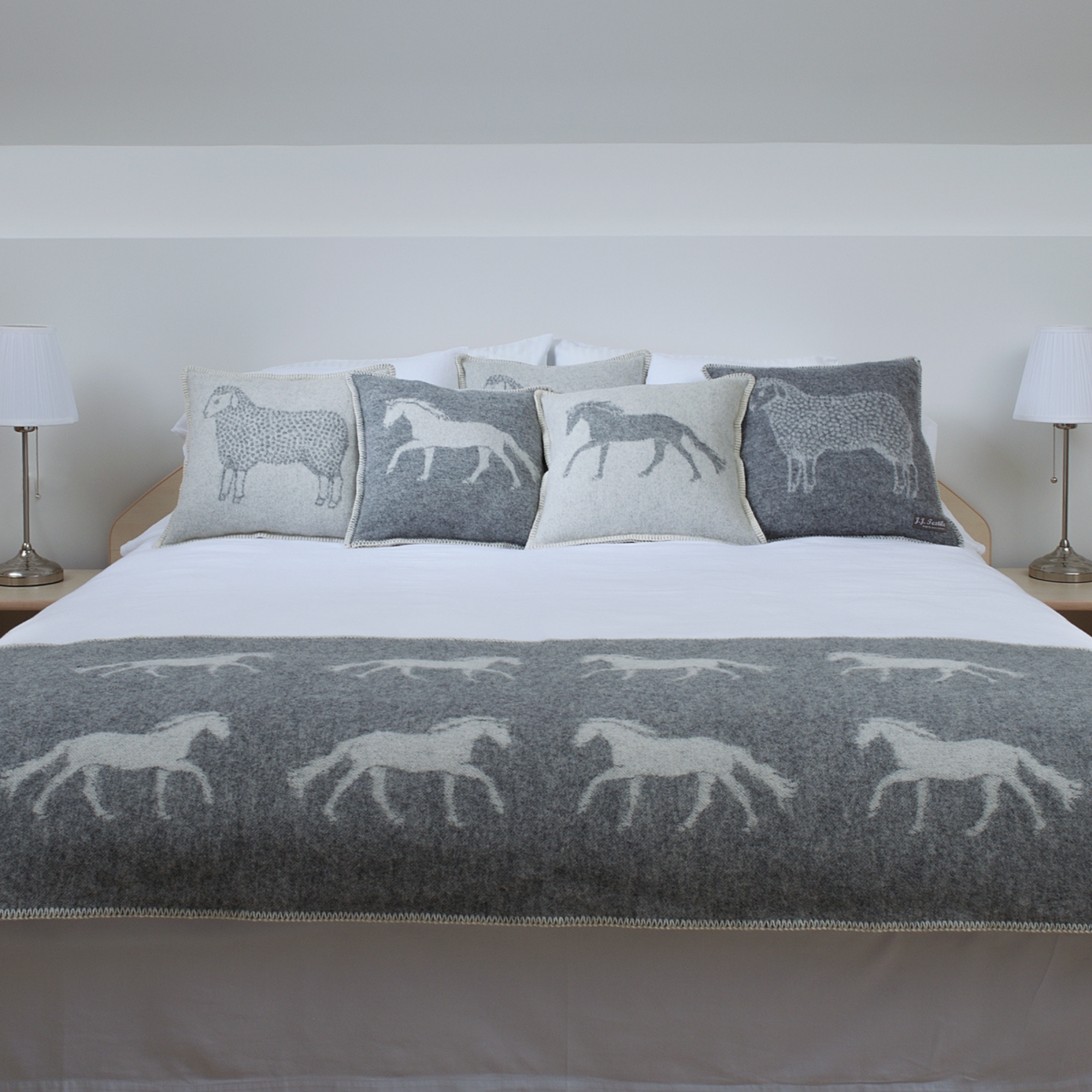 JJ Textile - Wholesale Throw Pillow Cover - Horse Soft Grey Pure Wool Cushion Covers6