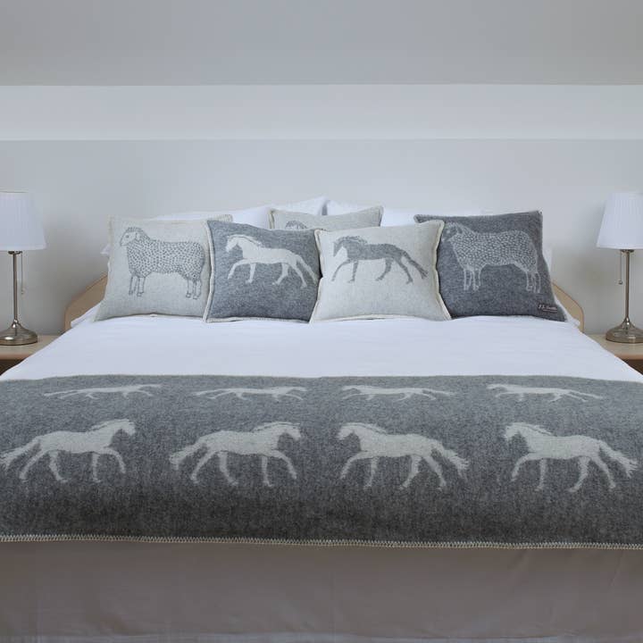 JJ Textile - Wholesale Throw Pillow Cover - Horse Soft Grey Pure Wool Cushion Covers6