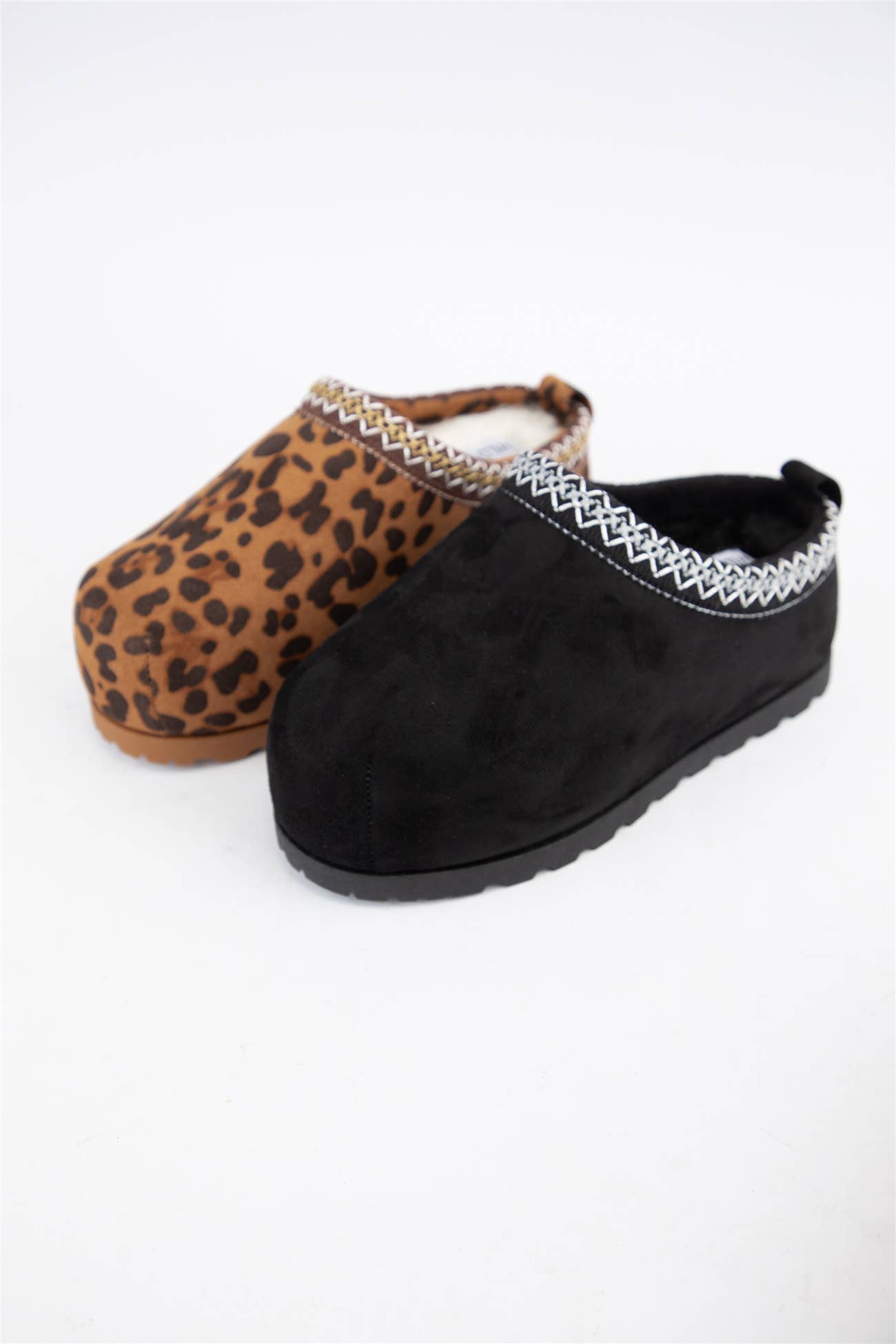 CCOCCI - Wholesale Booties - Women's - LUMI-06 COZY MULE SLIP-ON SLIPPER3