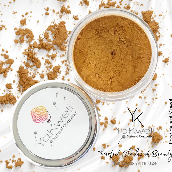 FOND DE TEINT - Éblouissante (Chocolat Intense ) pour la vente par YAKWELI NATURAL COSMETICS