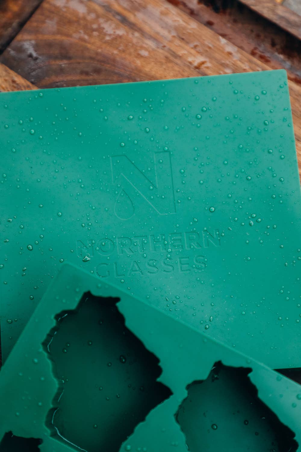 Northern Goods - Wholesale Ice Tray/Mold - Wisconsin Large Ice Cube Tray1