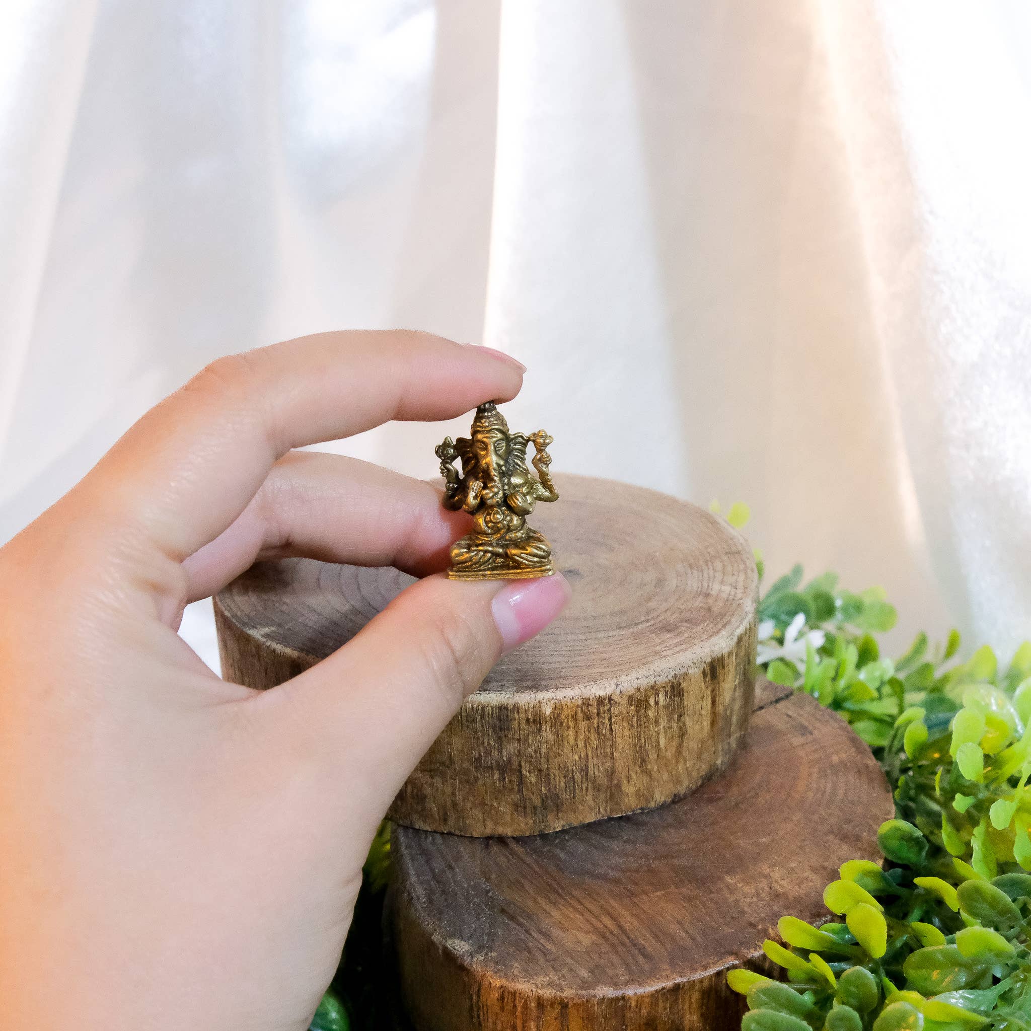 Karma Nepal Crafts - Wholesale Decorative Figurine - Handmade Ganesh Metal Statue4