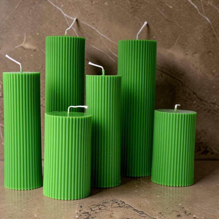 Ensemble de 3 bougies piliers nervurées texturées pour la vente par Agaboo Candle