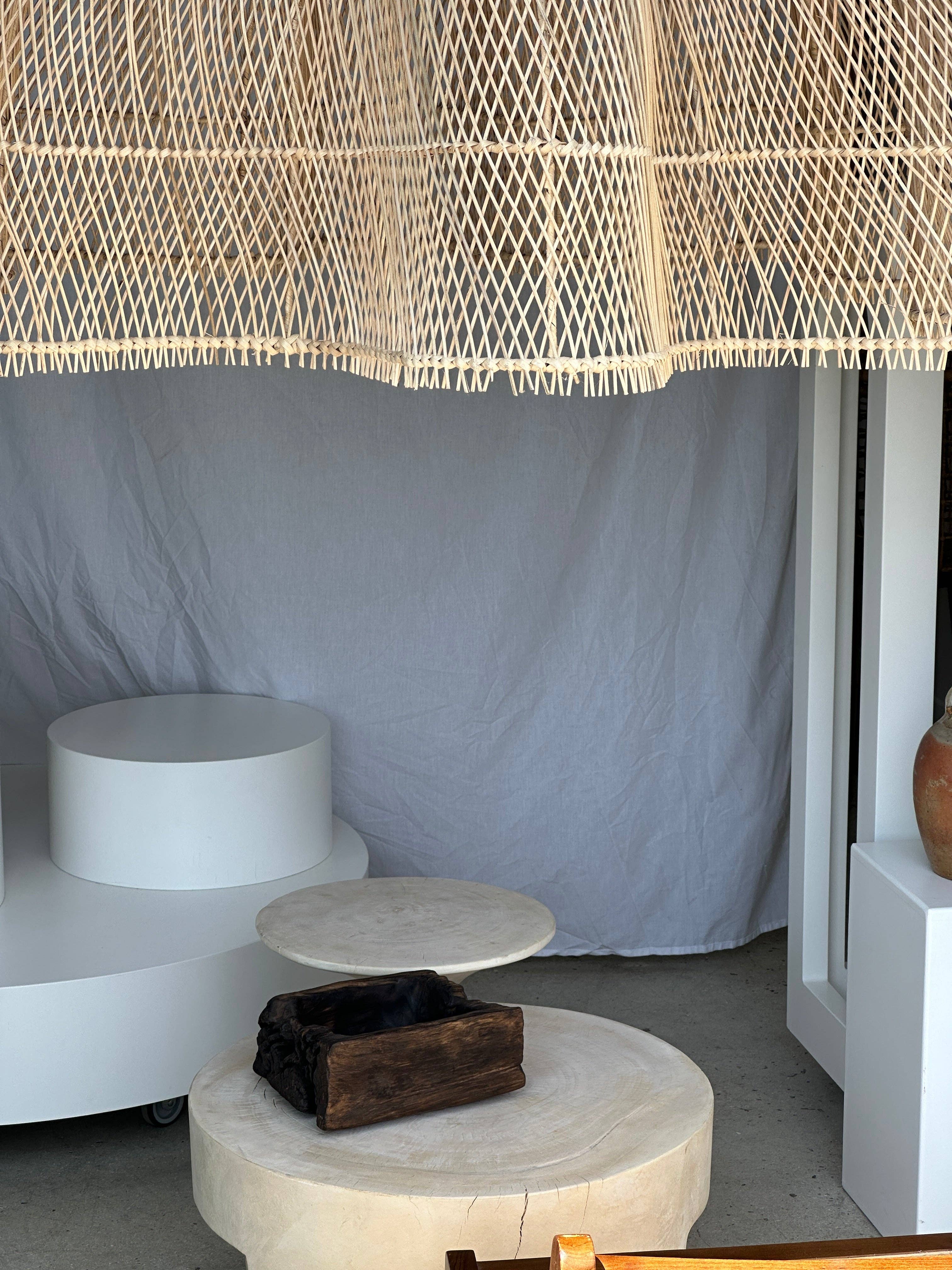 Office Objets - Wholesale Chandelier/Hanging Light - Immense rattan suspension in the shape of a flower, tulip, corolla H:1m; D:1m50111