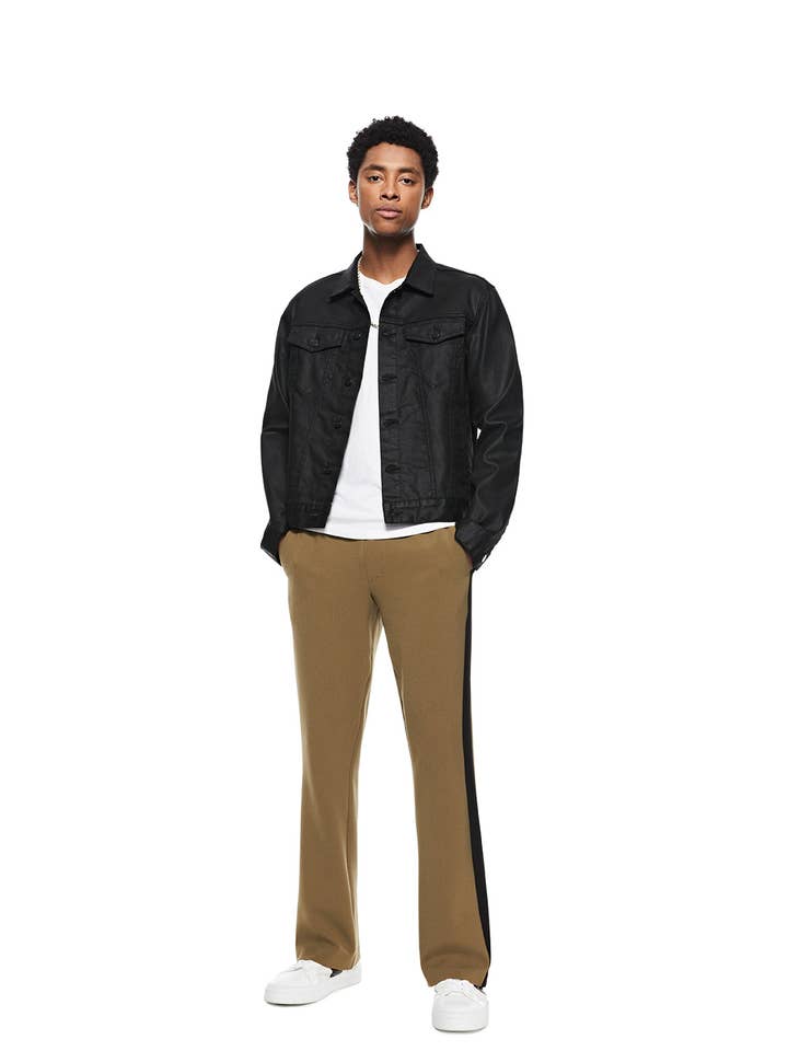 black Coated Jean Jacket for wholesale on Faire4