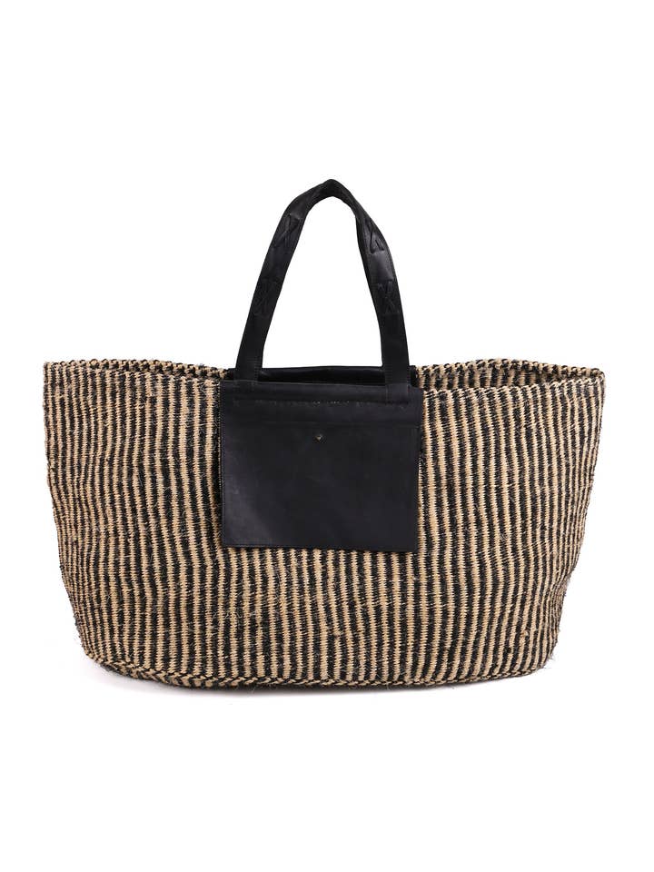 MSTARI: Bolsa de fin de semana XL tejida a rayas negras | Equipaje para venta al por mayor de The Basket Room