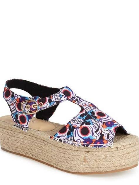 ALSTACIA per la vendita all'ingrosso da parte di N.Y.L.A. Premium