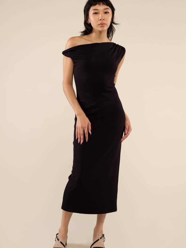 NLT - Wholesale Dress - Women's - Ira Twist Off Shoulder Midi Dress
