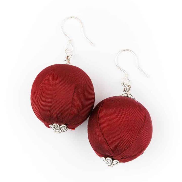 Boucles d'oreilles Duy 20 pour la vente par LOOM Fair Trade