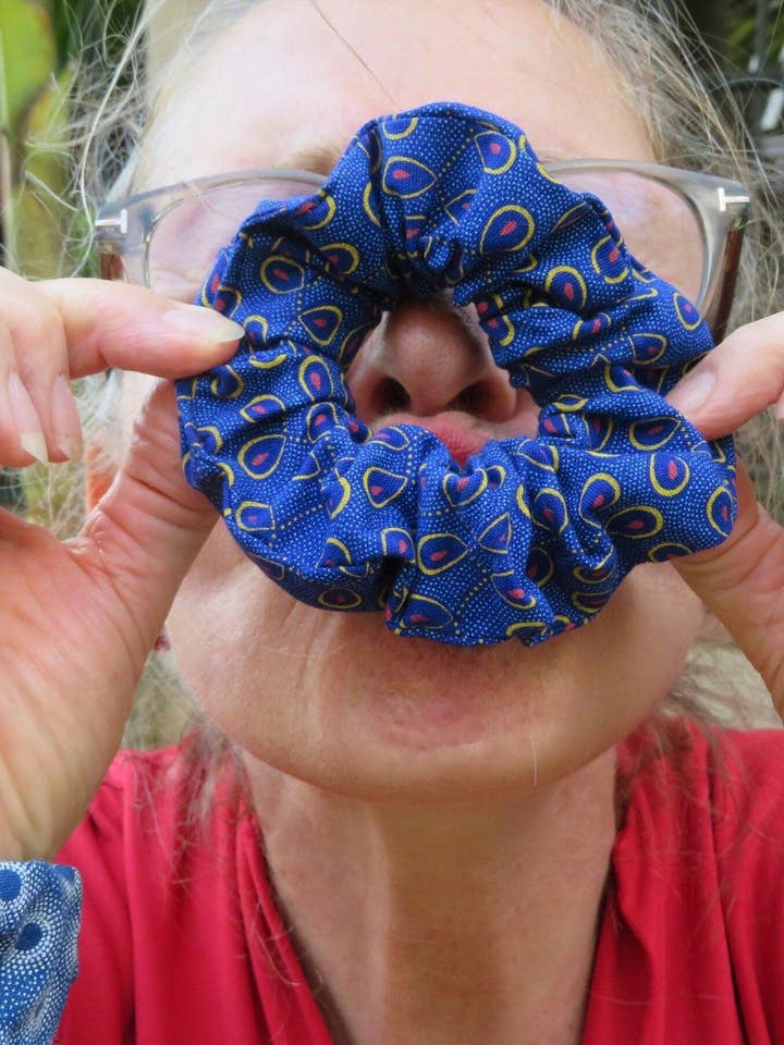 SCRUNCHY, haarelastiek voor wholesale door apfelgrün zum Anziehen