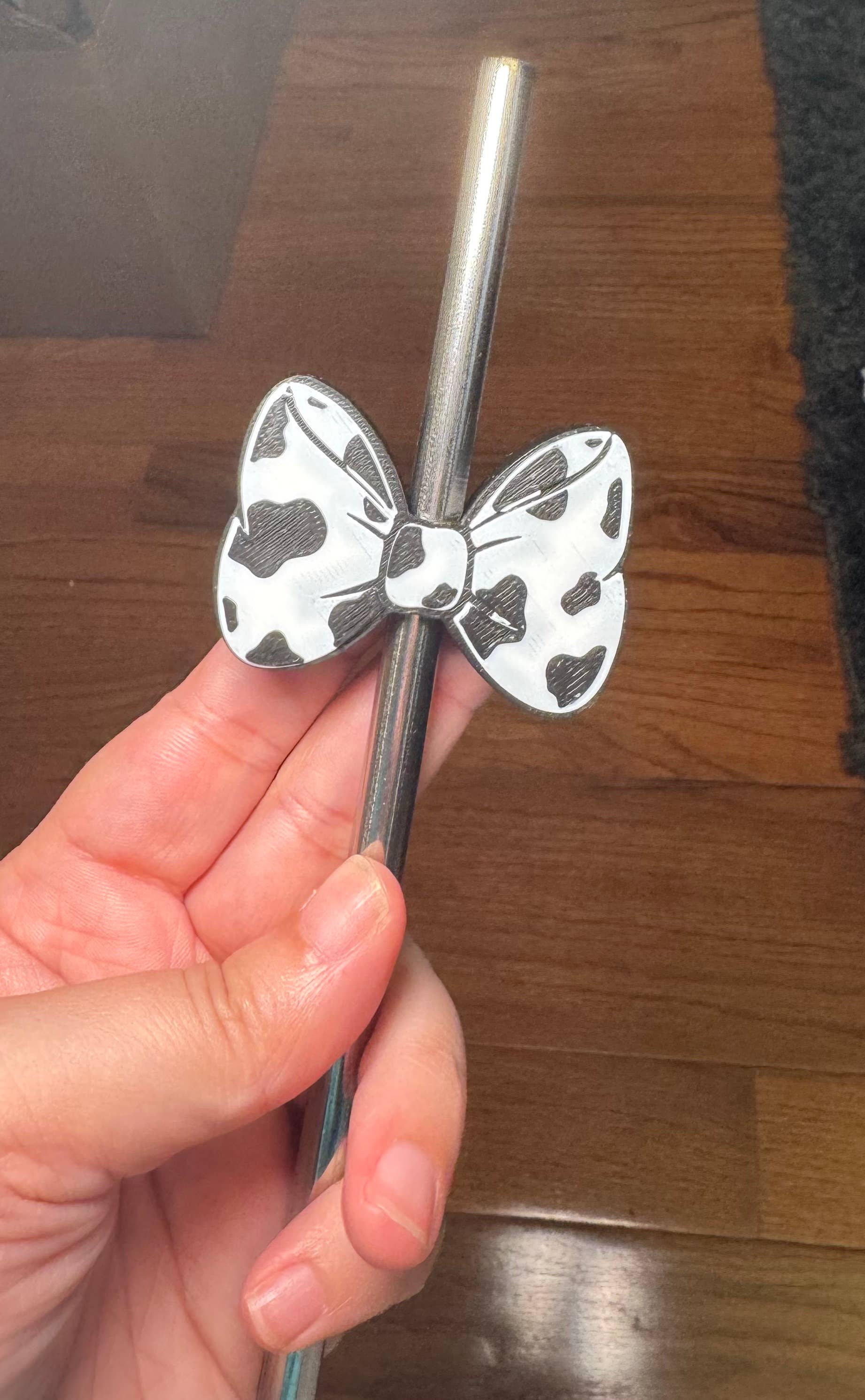 Sweet Rosewood Boutique - Wholesale Drinking Straw - Cow Print Bow Straw Topper