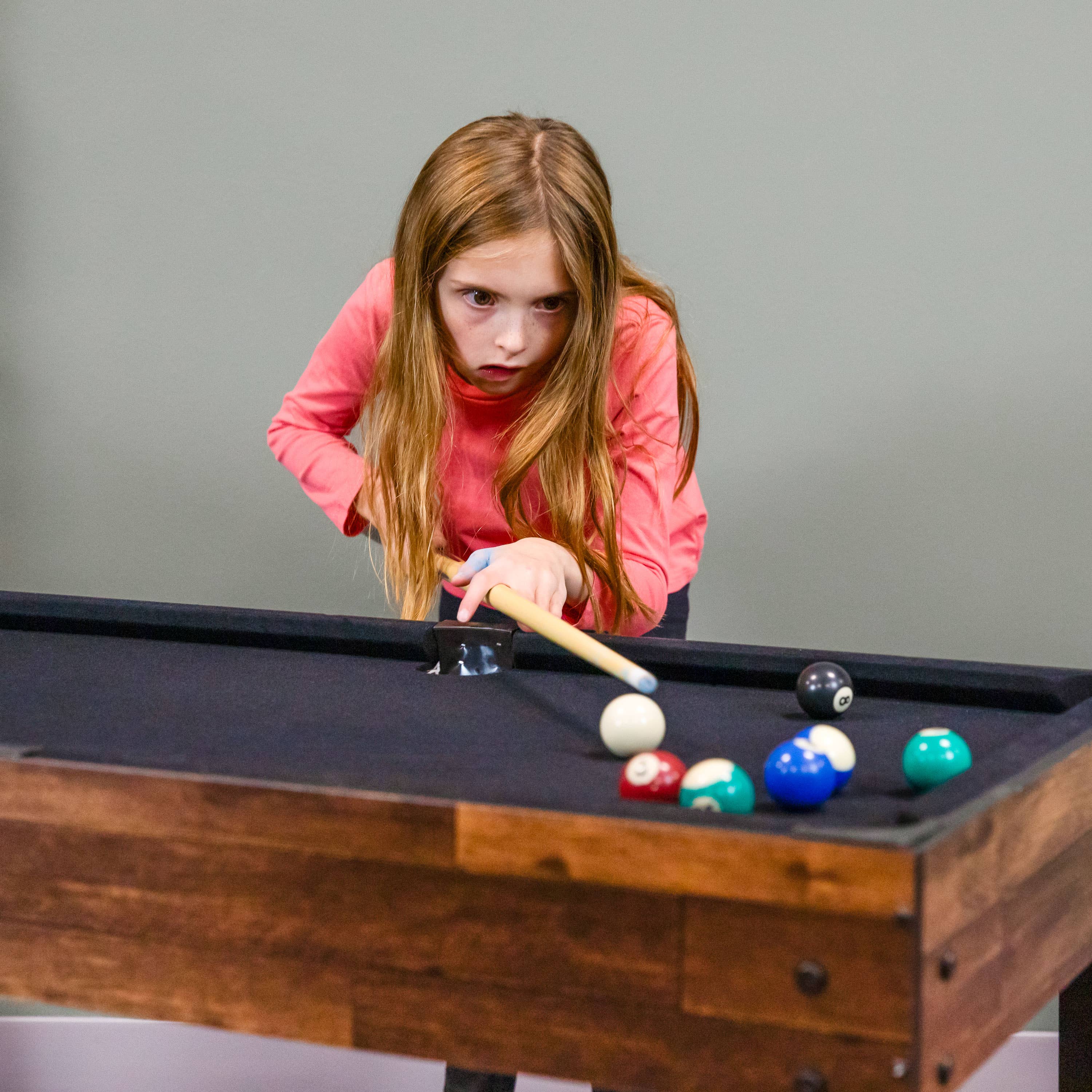 Sunnydaze Decor - Wholesale Sports & Outdoor - 10-in-1 Game Table with Billiards/Foosball - Wood Stain8