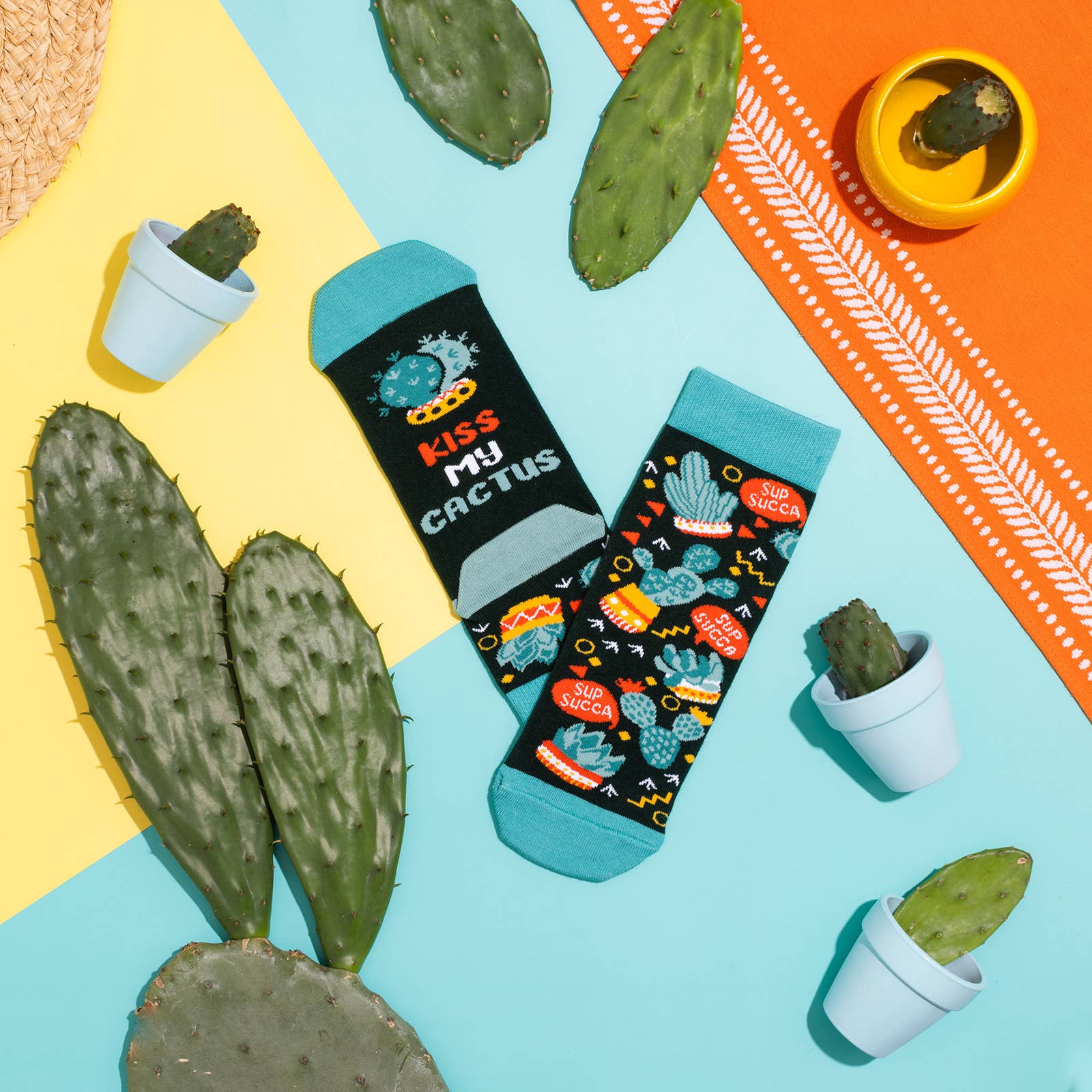 Lavley - Wholesale Socks - Women's - Kiss My Cactus Ankle Socks5