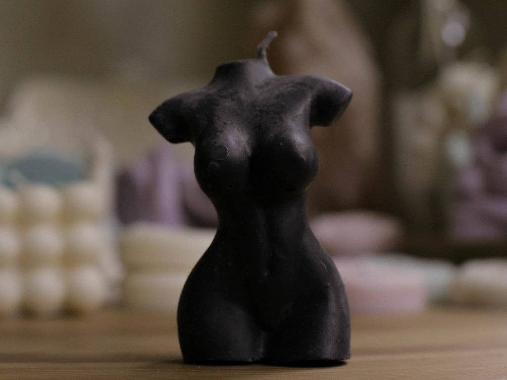 Sapphic Dreams - Wholesale Novelty Candle - Body Candle4