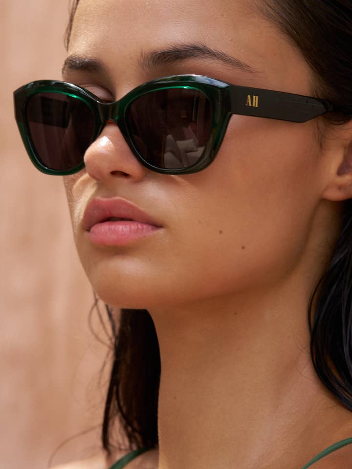 Palma por atacado de Anea Hill