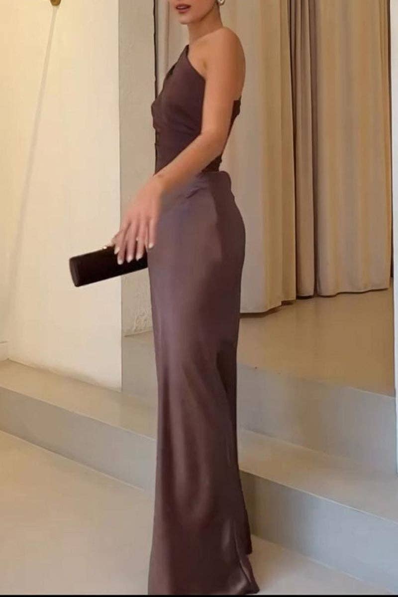 Mccolin – Großhandel Abendkleid – Damen – Abendkleid mit einem Schulterträger2