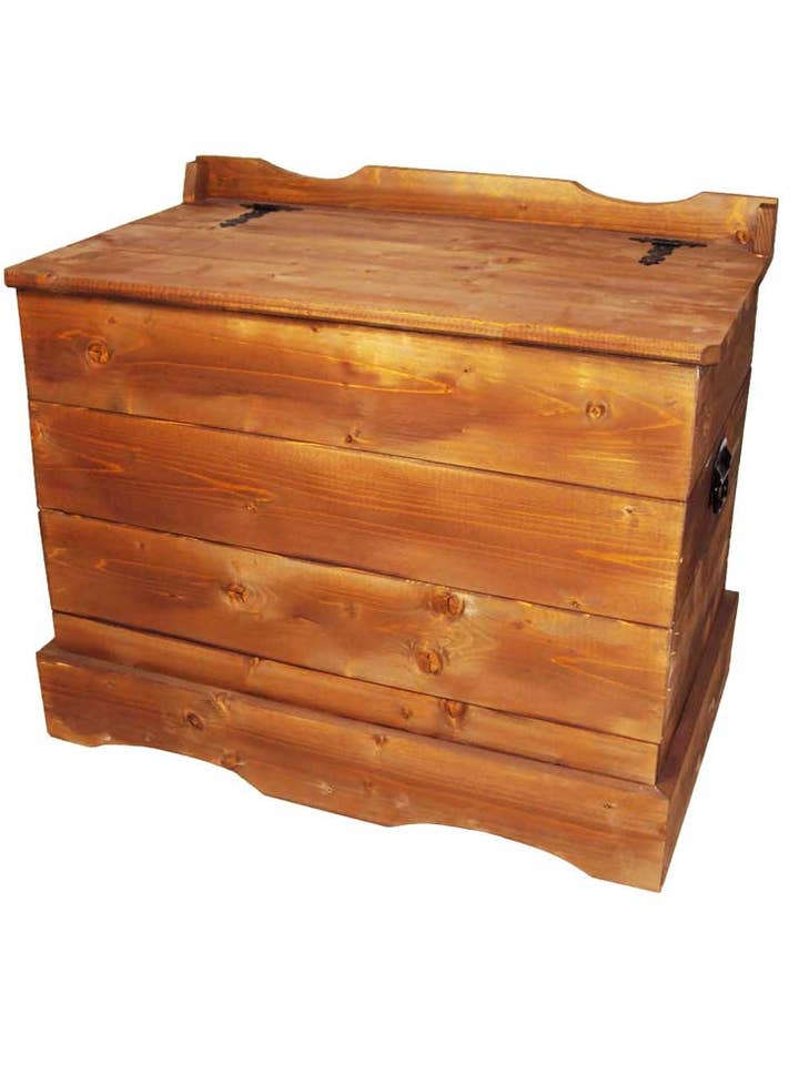 “Alba” wooden trunk and storage box, handmade for wholesale by Capra Attilio