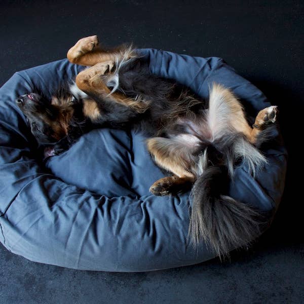 Grey Dog Bed for wholesale by HINDQUARTERS