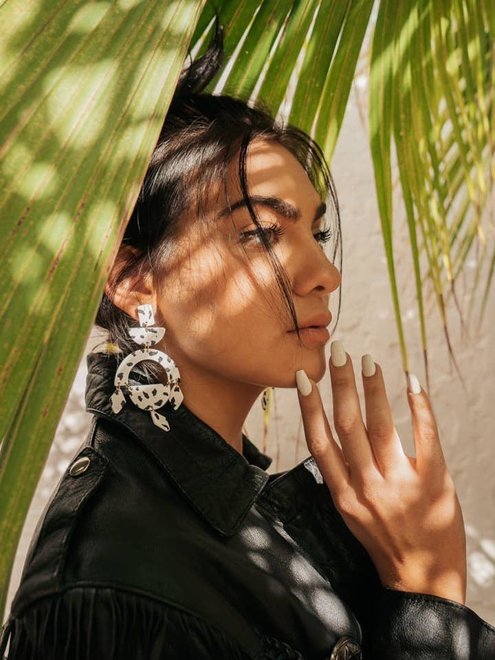 Eliza i klassiskt kotryck för wholesale av Corvega Clay Goods