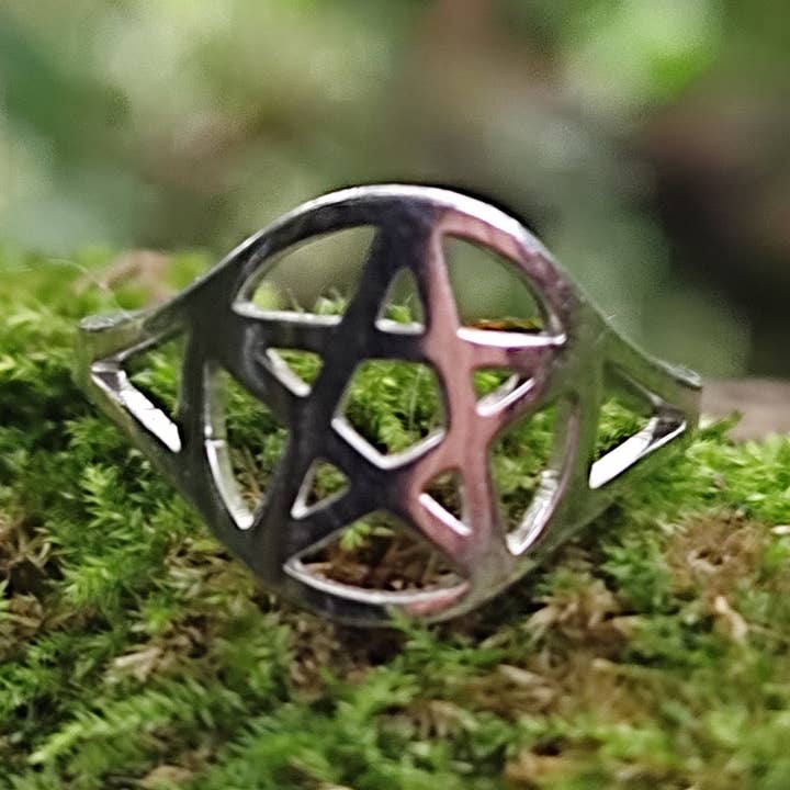 Anello con Pentacolo per la vendita all'ingrosso da parte di Jardin des Druides