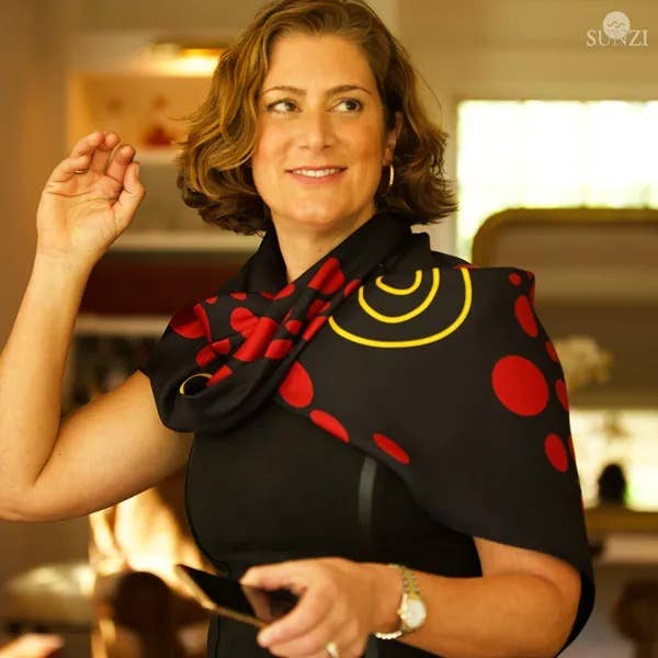 Bufanda cuadrada de sarga de seda negra Star Dreaming para venta al por mayor de Sunzi