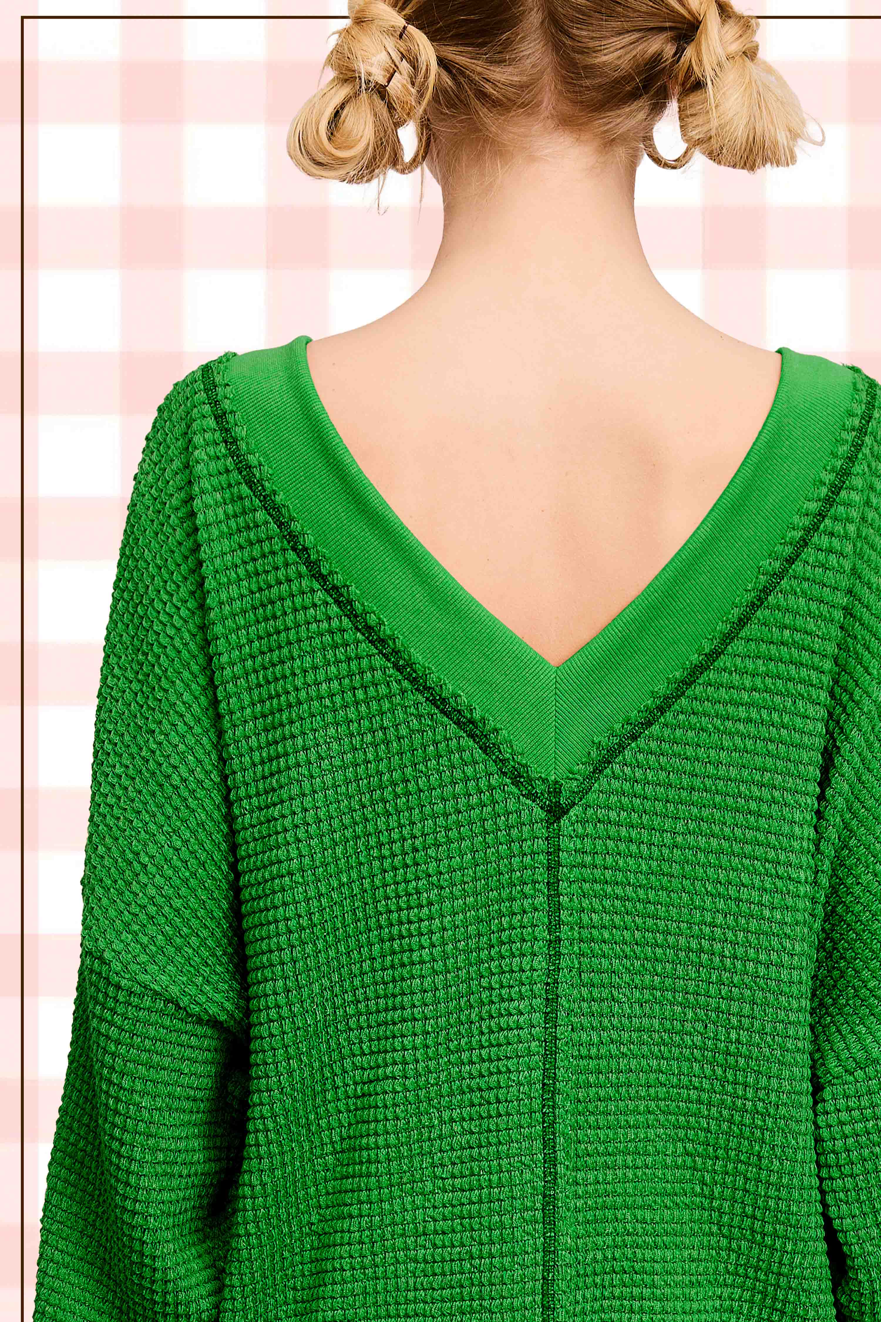 La Miel – Großhandel Strickoberteil – Damen – JLT7410-Langarmshirt mit Waffelstruktur und V-Ausschnitt in lockerer Passform29